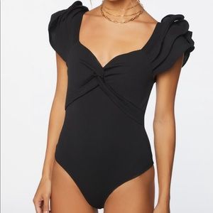 NWT! Forever 21 Black Twisted Ruffle Sleeve Bodysuit